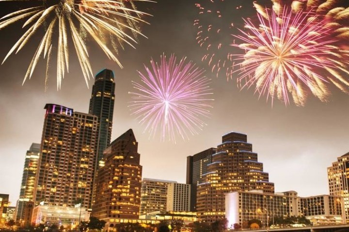 a group of fireworks in the sky